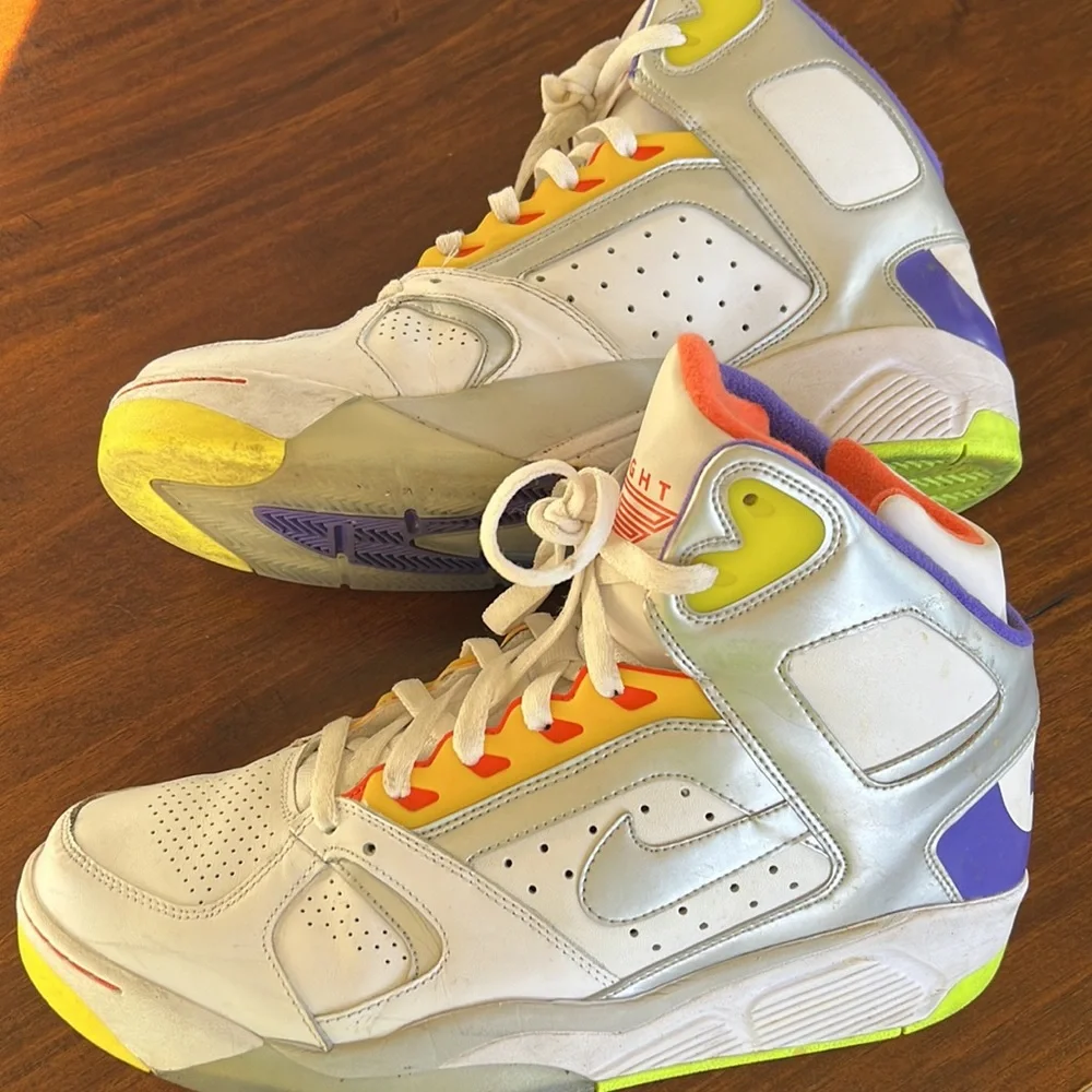 Nike Air Flight Size 12 - Picture 2 of 11